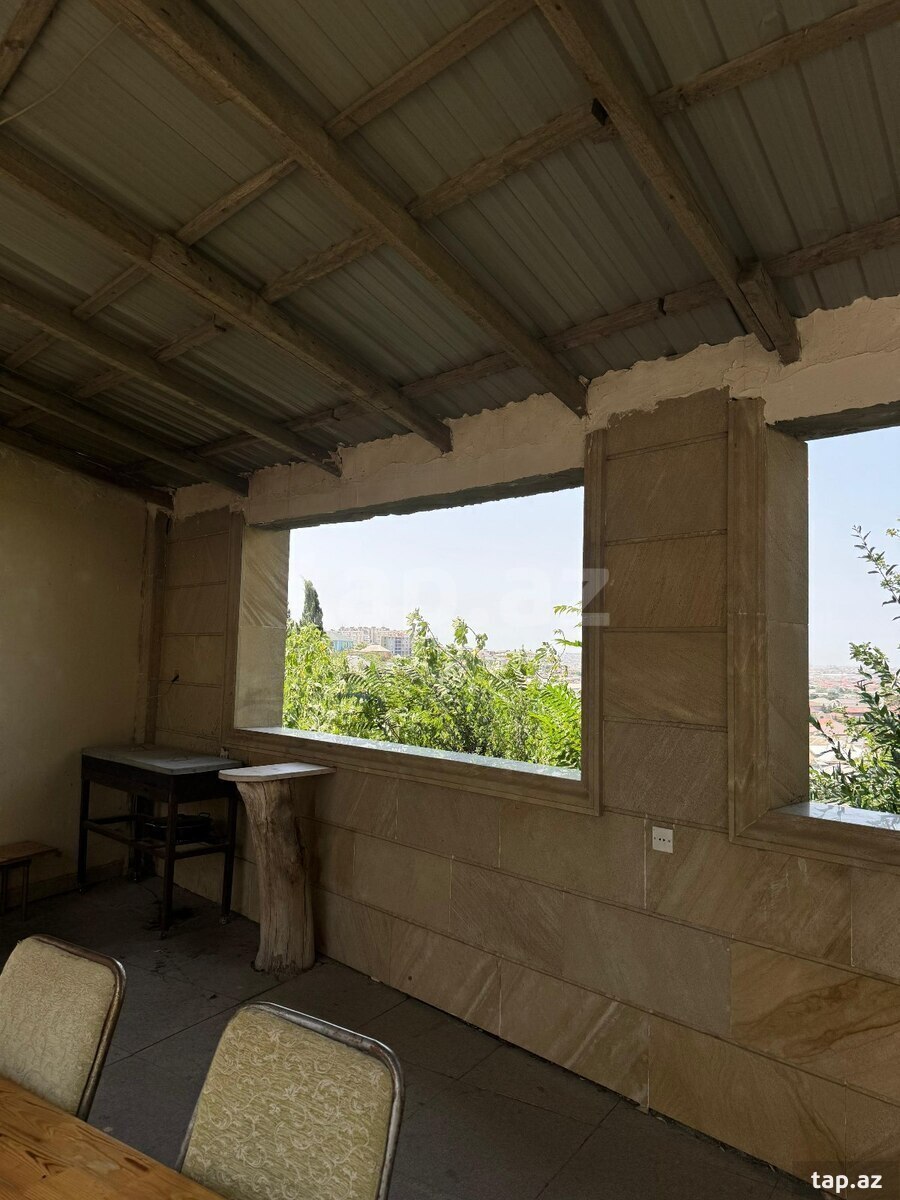 Həyət evi, İlham Hacıyev küç.