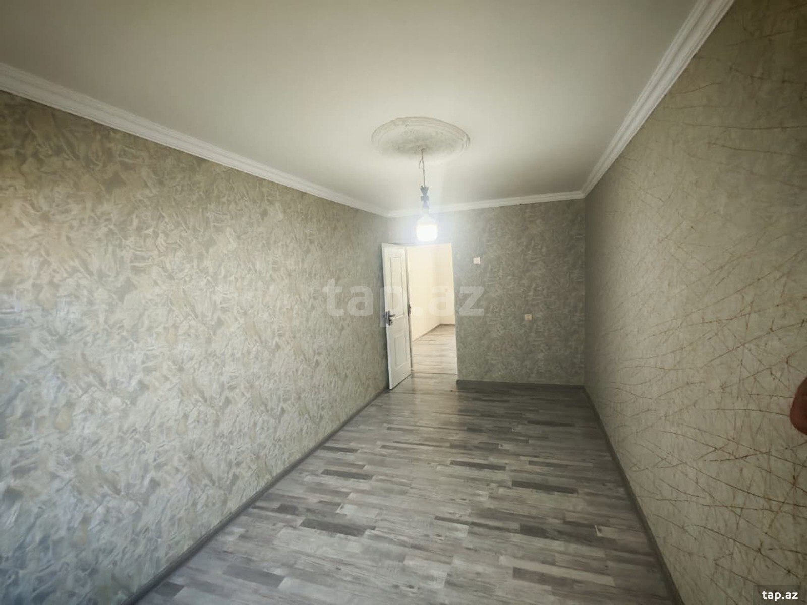 3-otaqlı mənzil, A.Abbasov küç., 60 m²