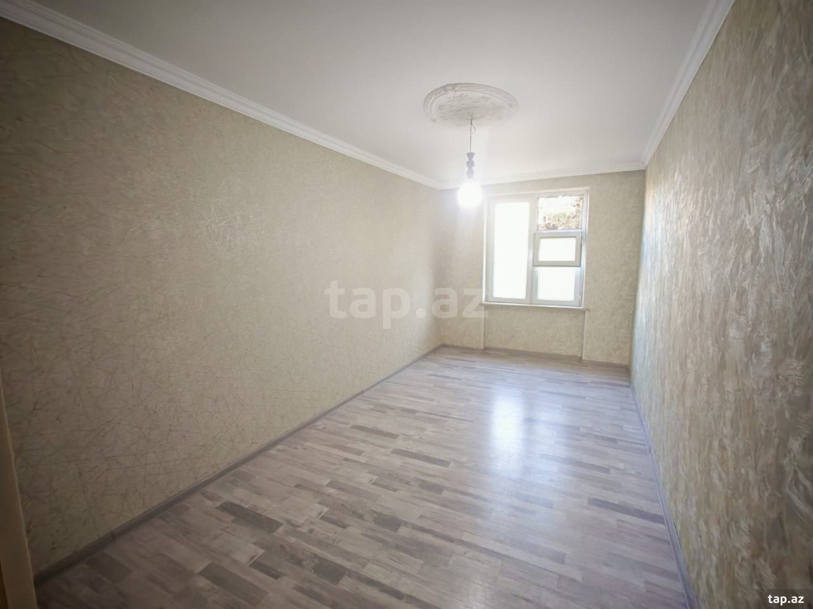 3-otaqlı mənzil, A.Abbasov küç., 60 m²