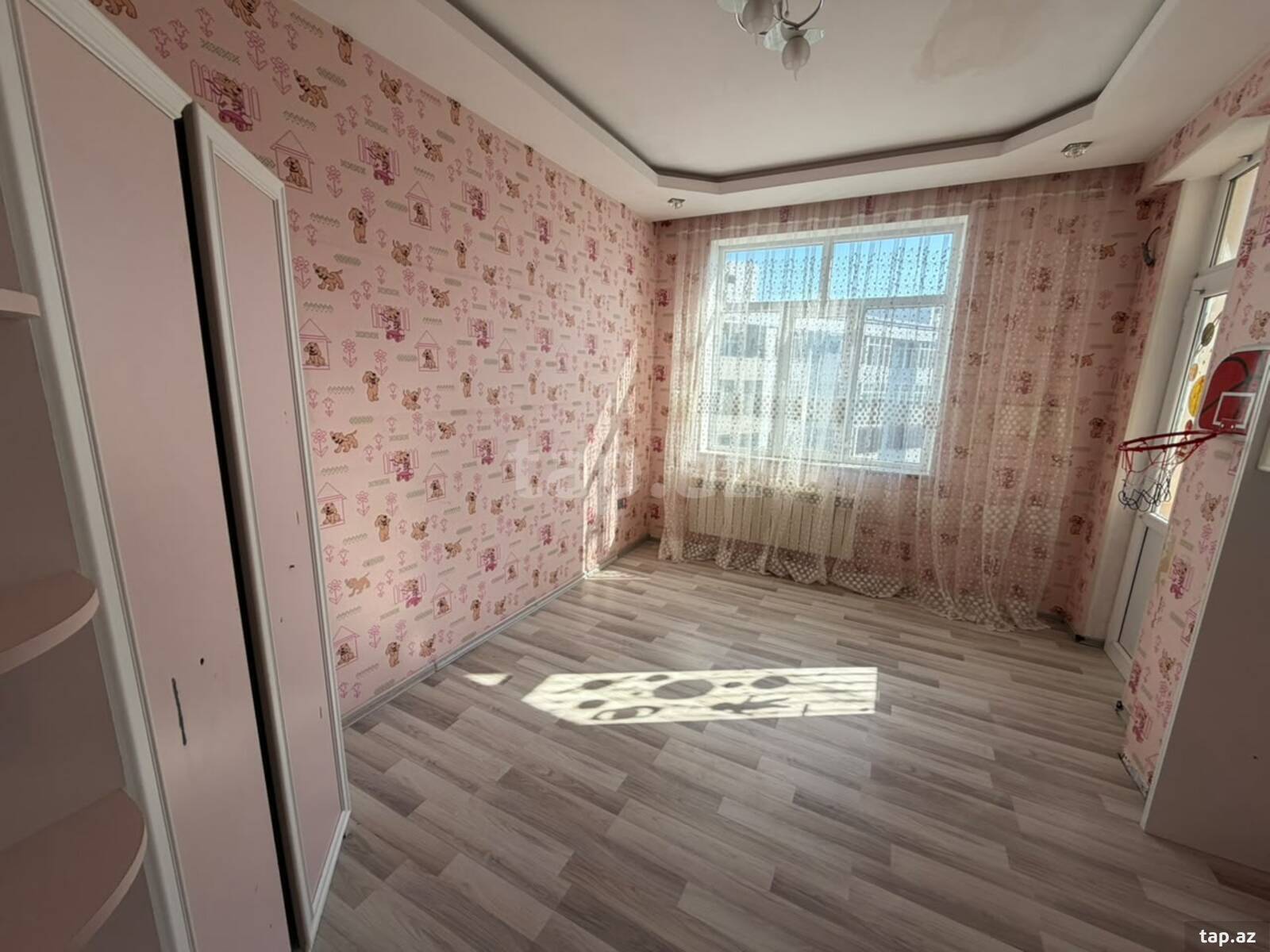 3-otaqlı yeni tikili kirayə verilir, Rövşən Cəfərov küç., 140 m²
