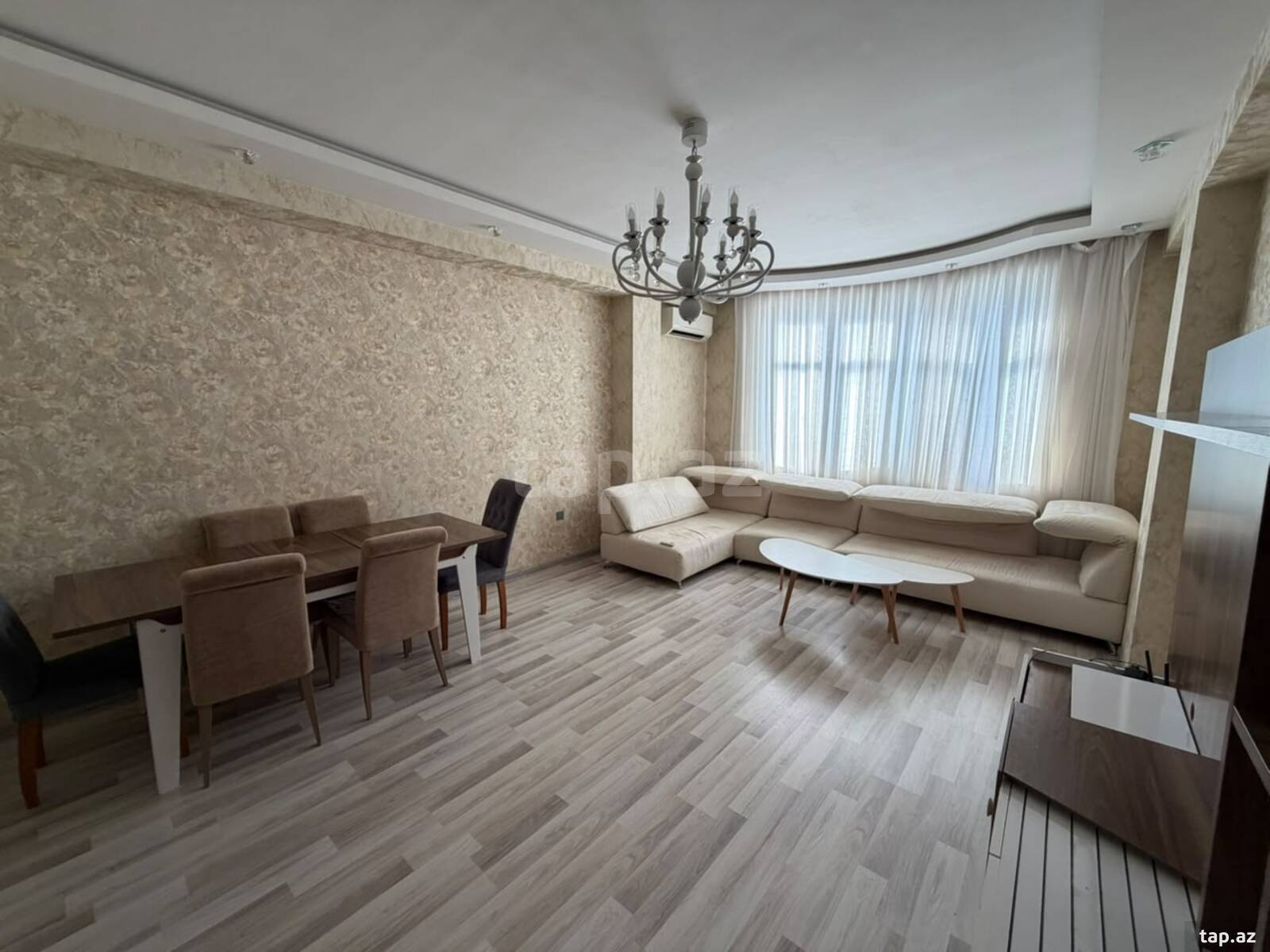 3-otaqlı yeni tikili kirayə verilir, Rövşən Cəfərov küç., 140 m²