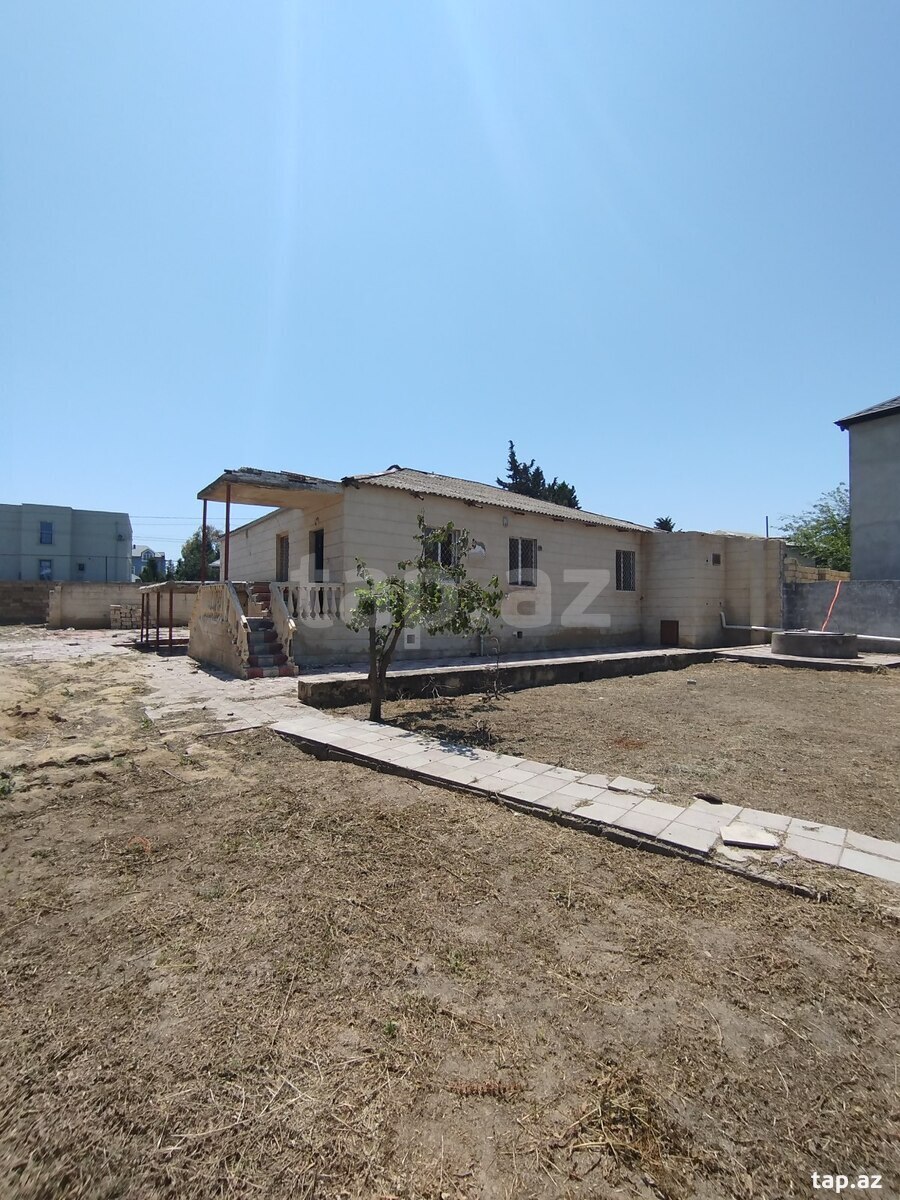 Bağ evi, Novxanı qəs.