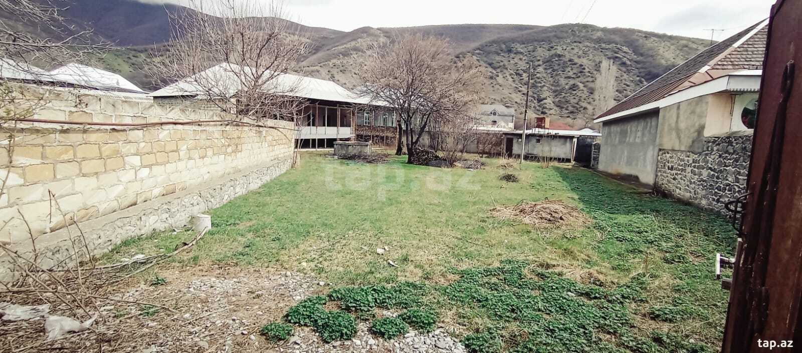 Həyət evi, Şəki ş.
