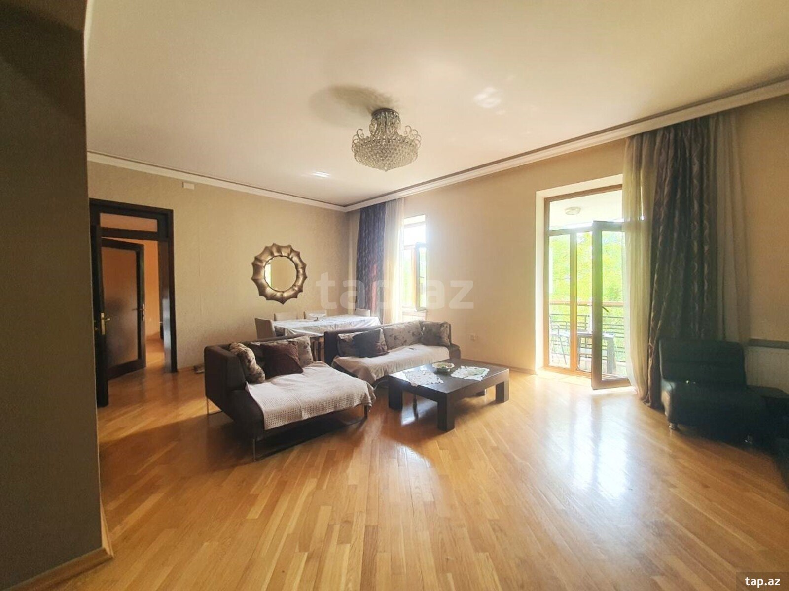 4-otaqlı mənzil kirayə verilir, Z.Tağıyev küç., 100 m²