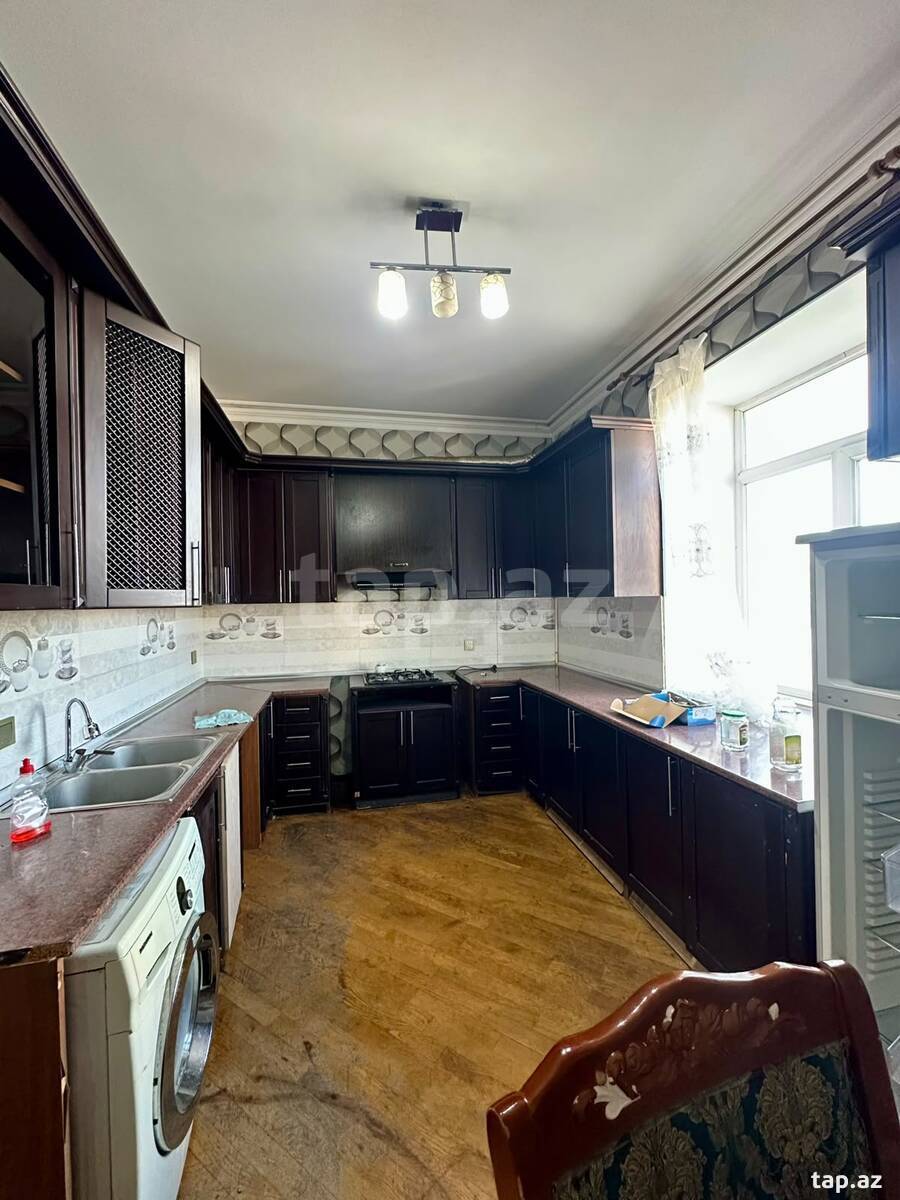 3-otaqlı mənzil, Ağa Neymətulla küç., 75 m²