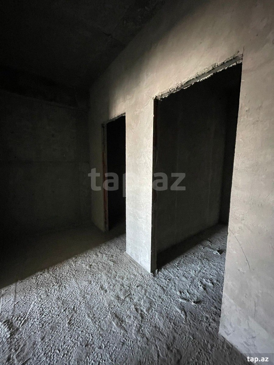 4-otaqlı yeni tikili, 28 May m., 242 m²
