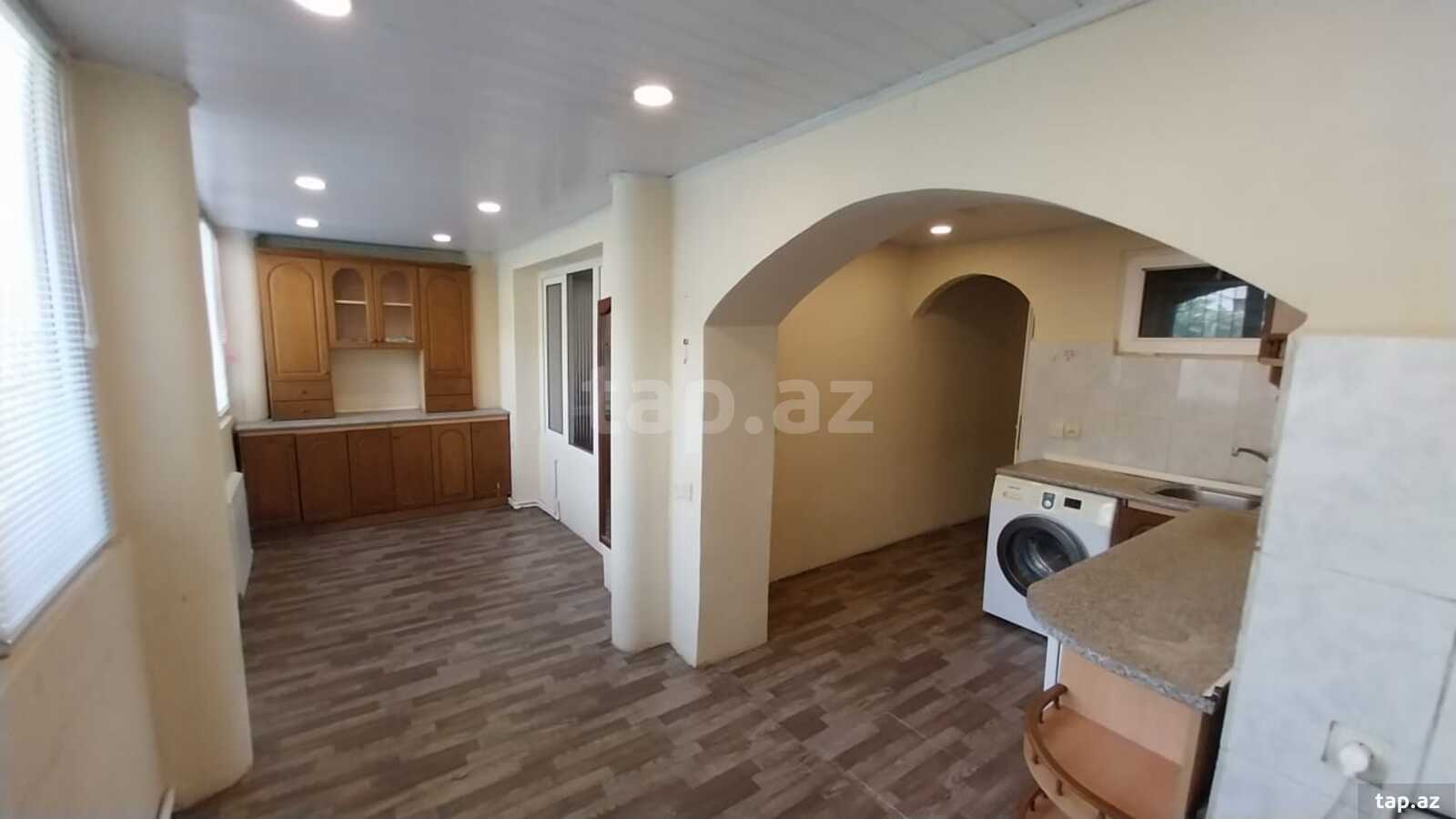 3-otaqlı mənzil, Elmlər Akademiyası m., 75 m²