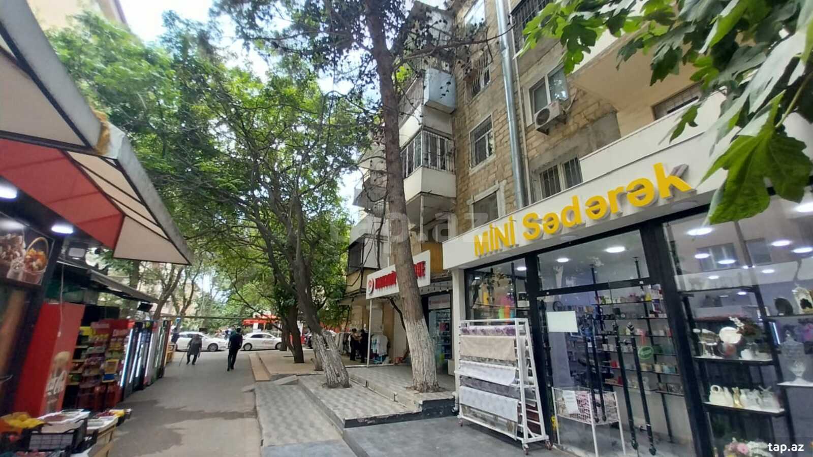 3-otaqlı mənzil, Elmlər Akademiyası m., 75 m²