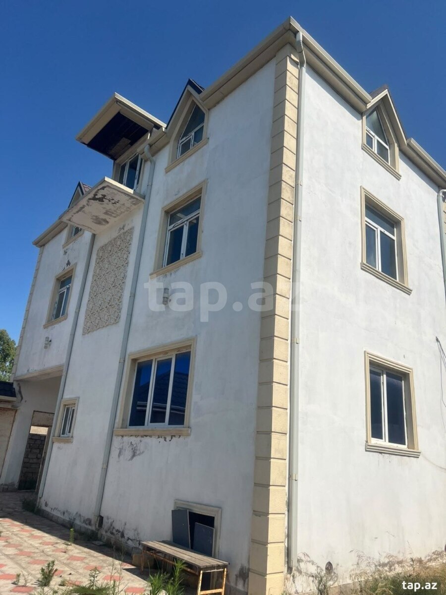 Bağ evi, Novxanı qəs.