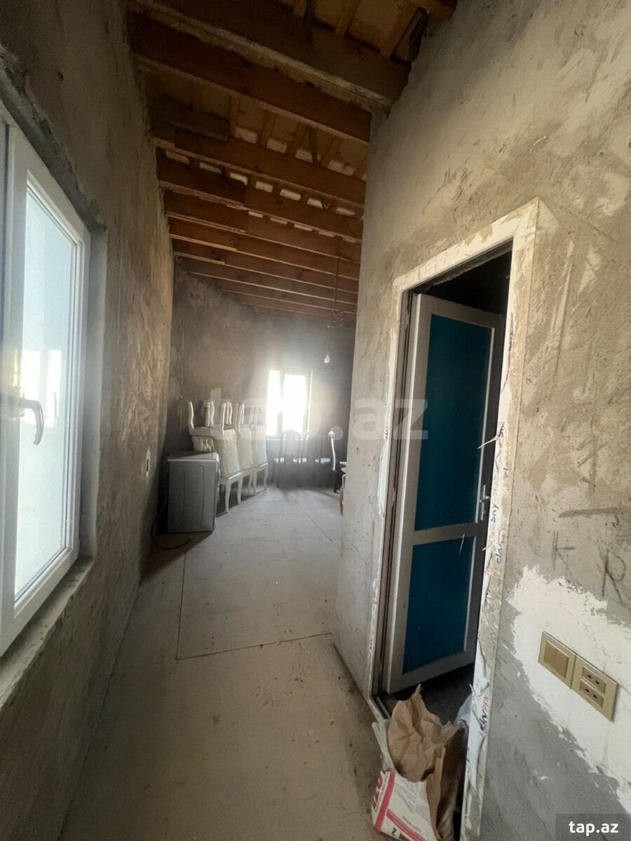 Bağ evi, Novxanı qəs.