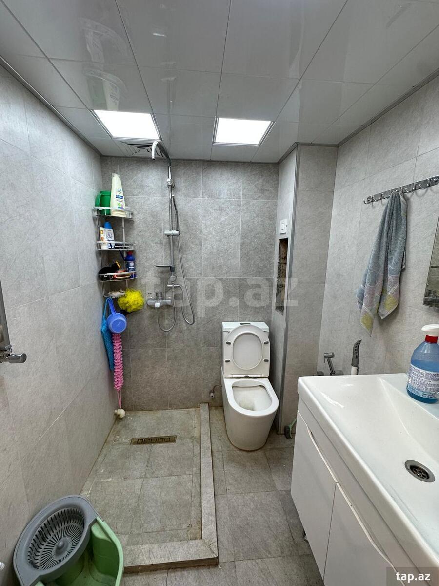 3-otaqlı mənzil, İnşaatçılar m., 65 m²