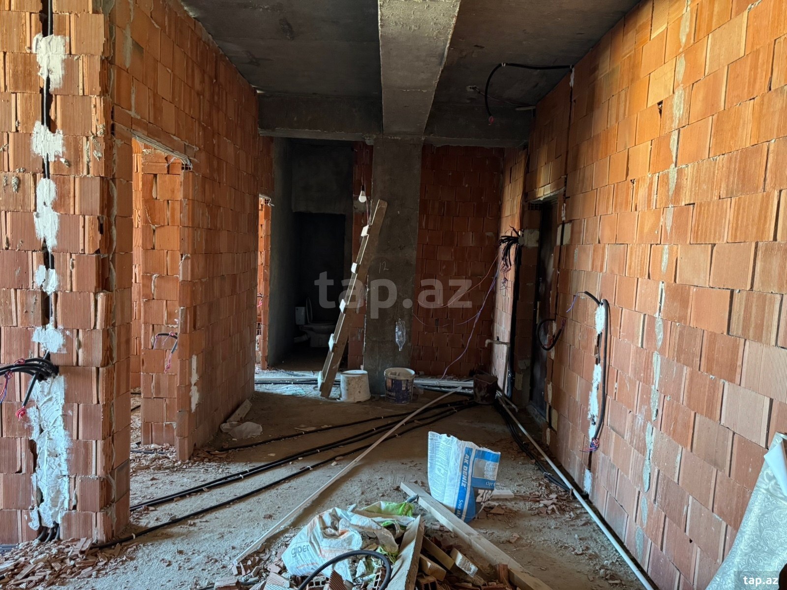 2-otaqlı yeni tikili, Suraxanı r., 90 m²