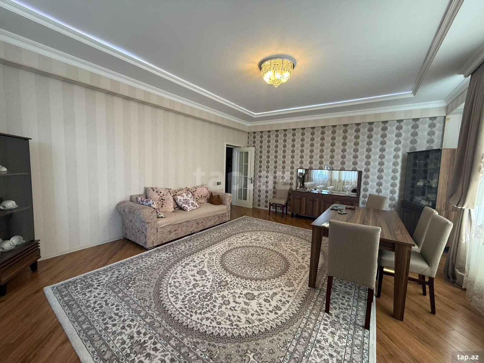 3-otaqlı yeni tikili, Babək pr., 130 m²