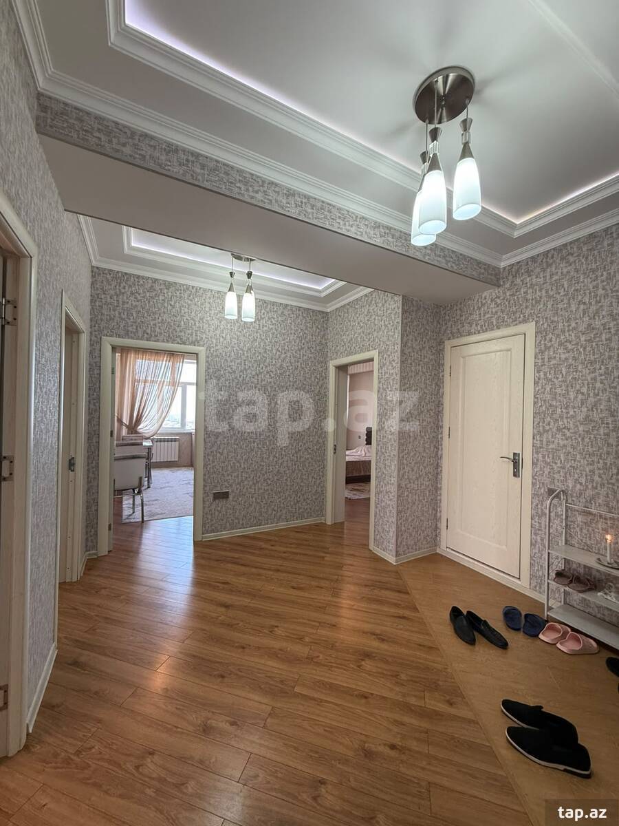 3-otaqlı yeni tikili, Babək pr., 130 m²