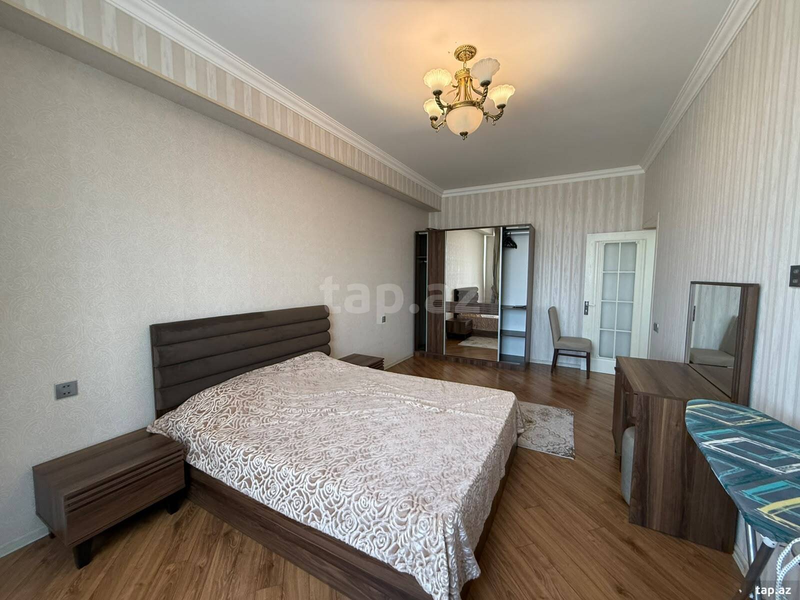 3-otaqlı yeni tikili, Babək pr., 130 m²