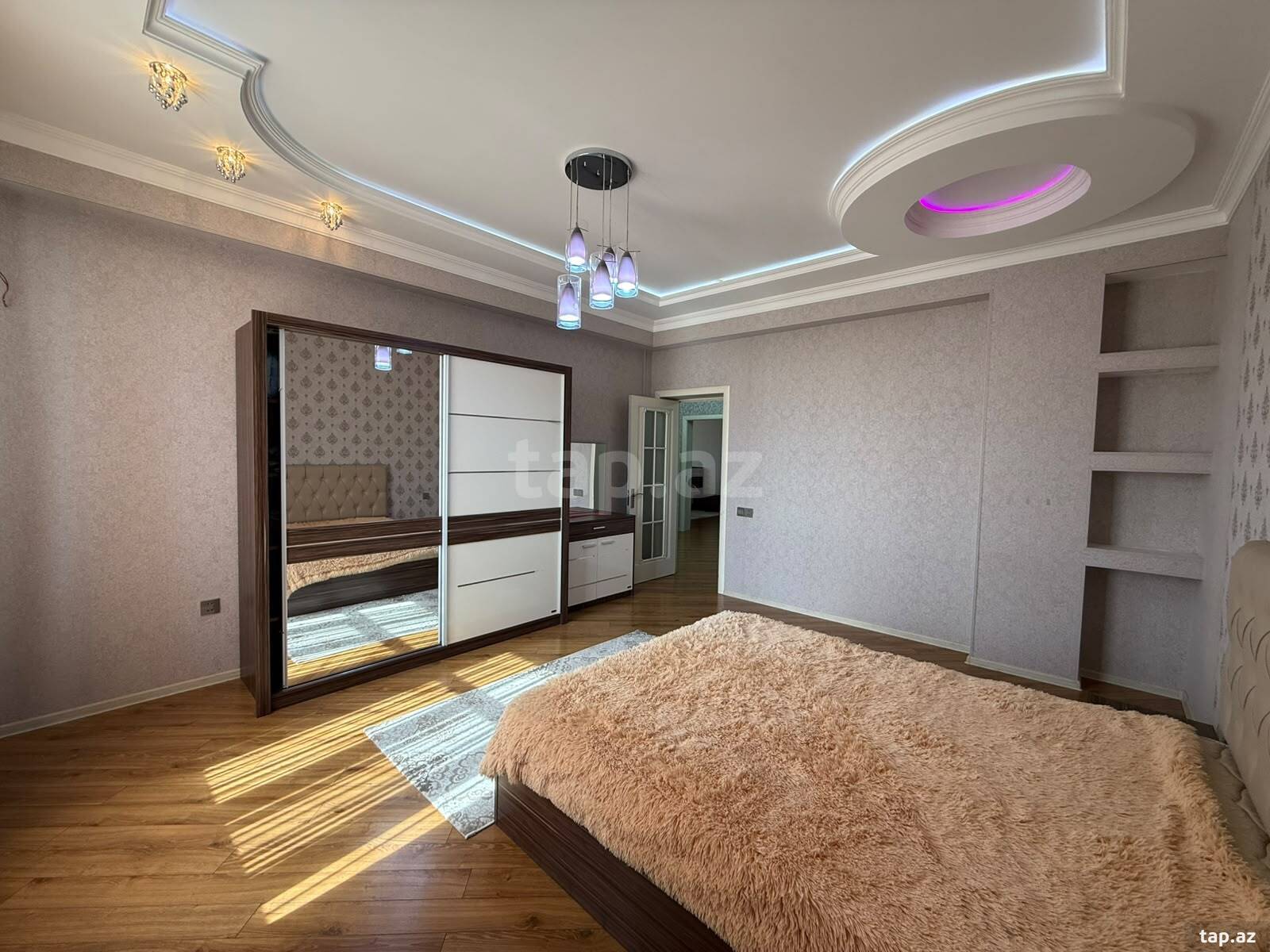 3-otaqlı yeni tikili, Babək pr., 130 m²