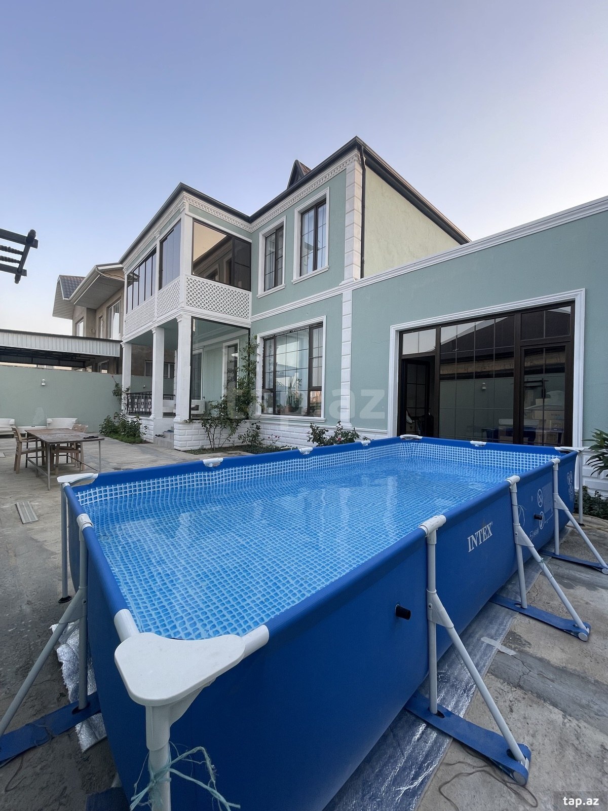 Villa, Xocasən qəs.