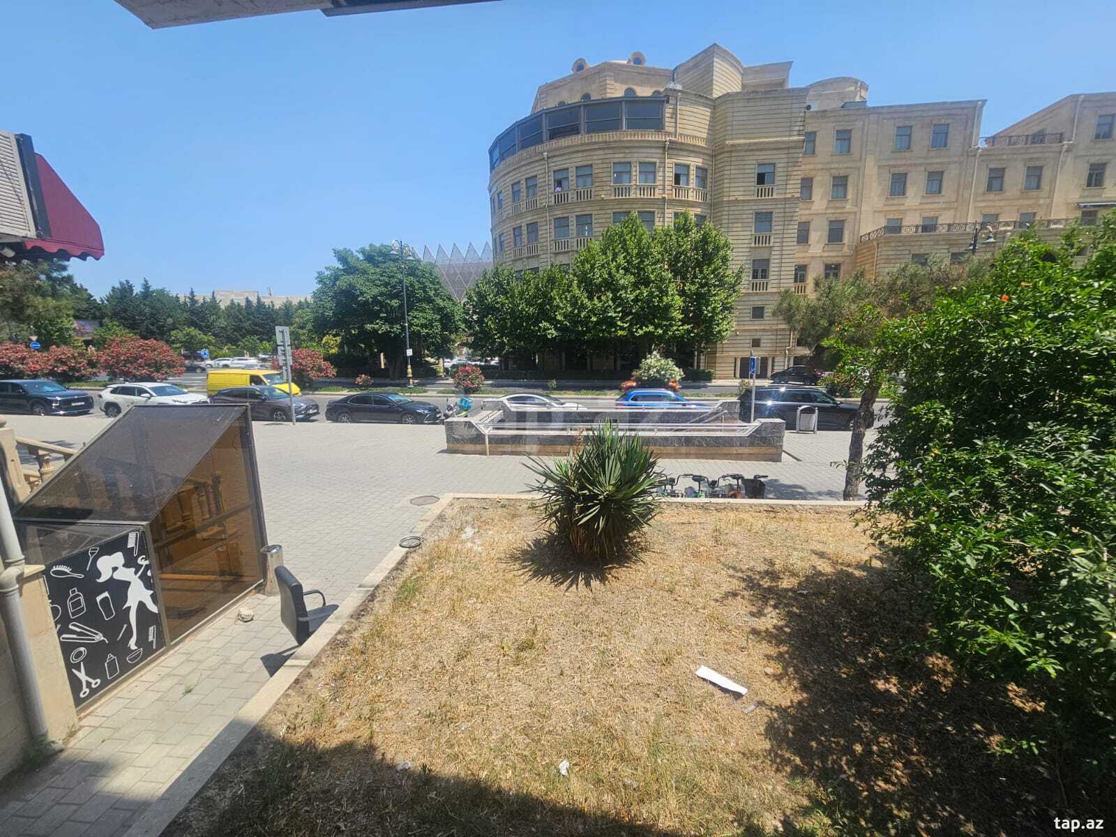 Obyekt, İzmir pr.