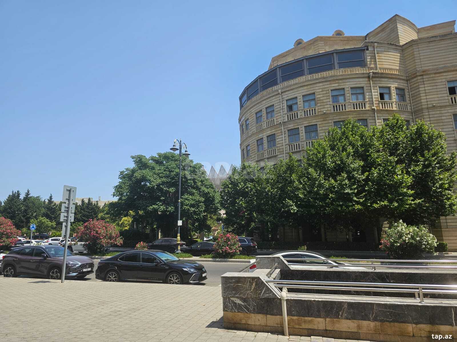 Obyekt, İzmir pr.
