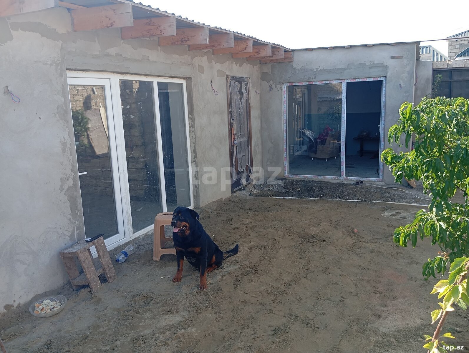 Həyət evi, Hövsan qəs.