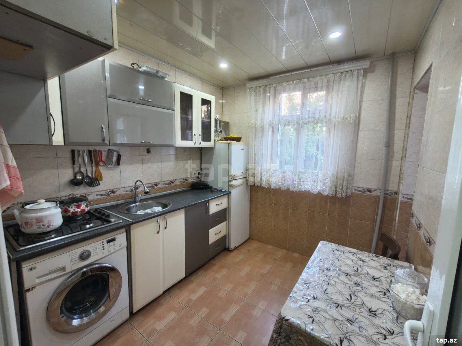 3-otaqlı mənzil, 18-ci mkr., 120 m²
