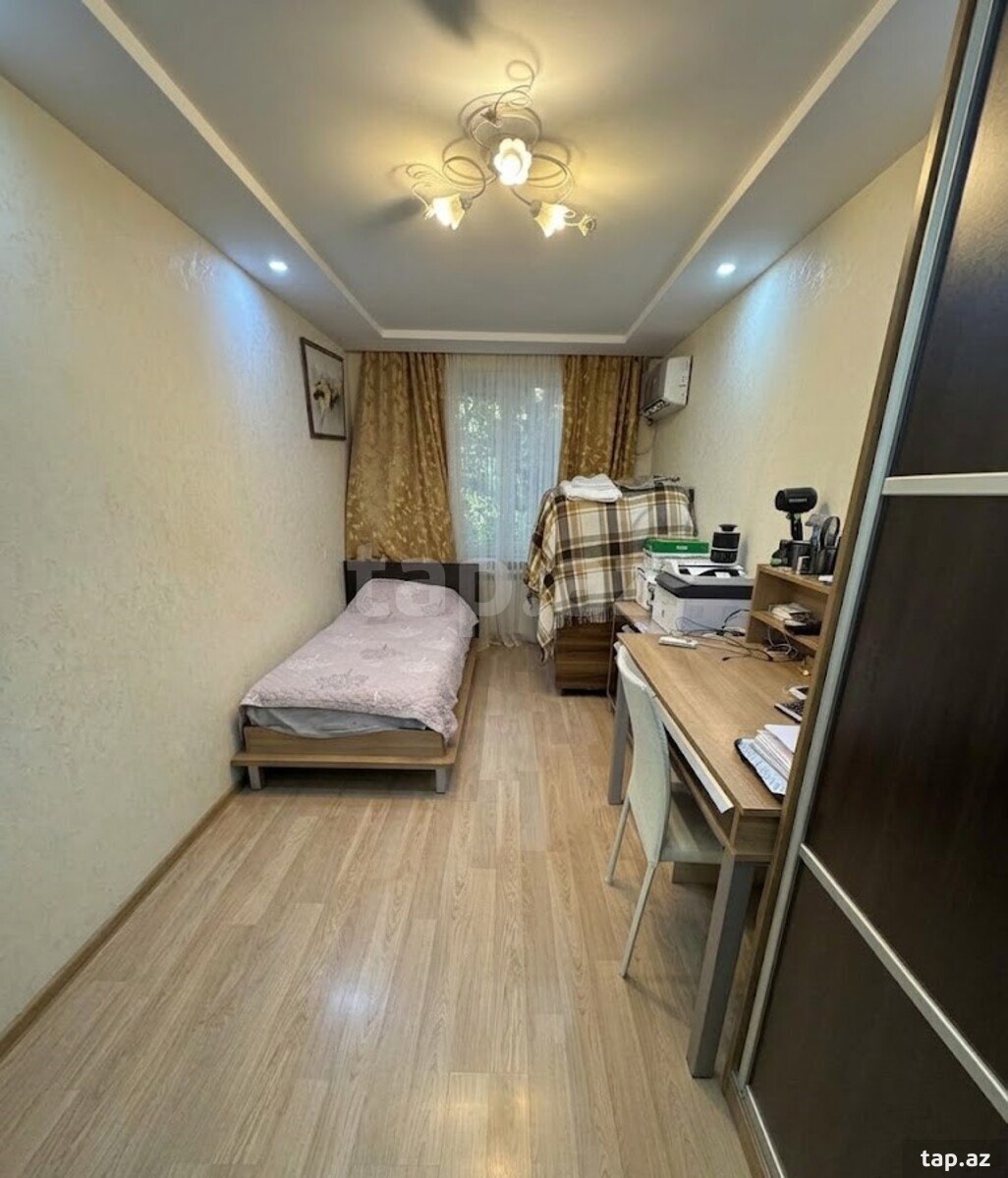 3-otaqlı mənzil, İnşaatçılar m., 70 m²