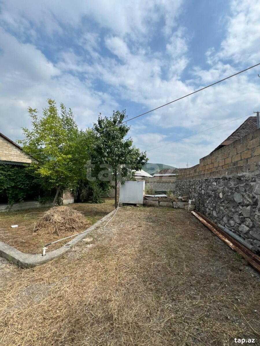 Həyət evi, Şəki ş.