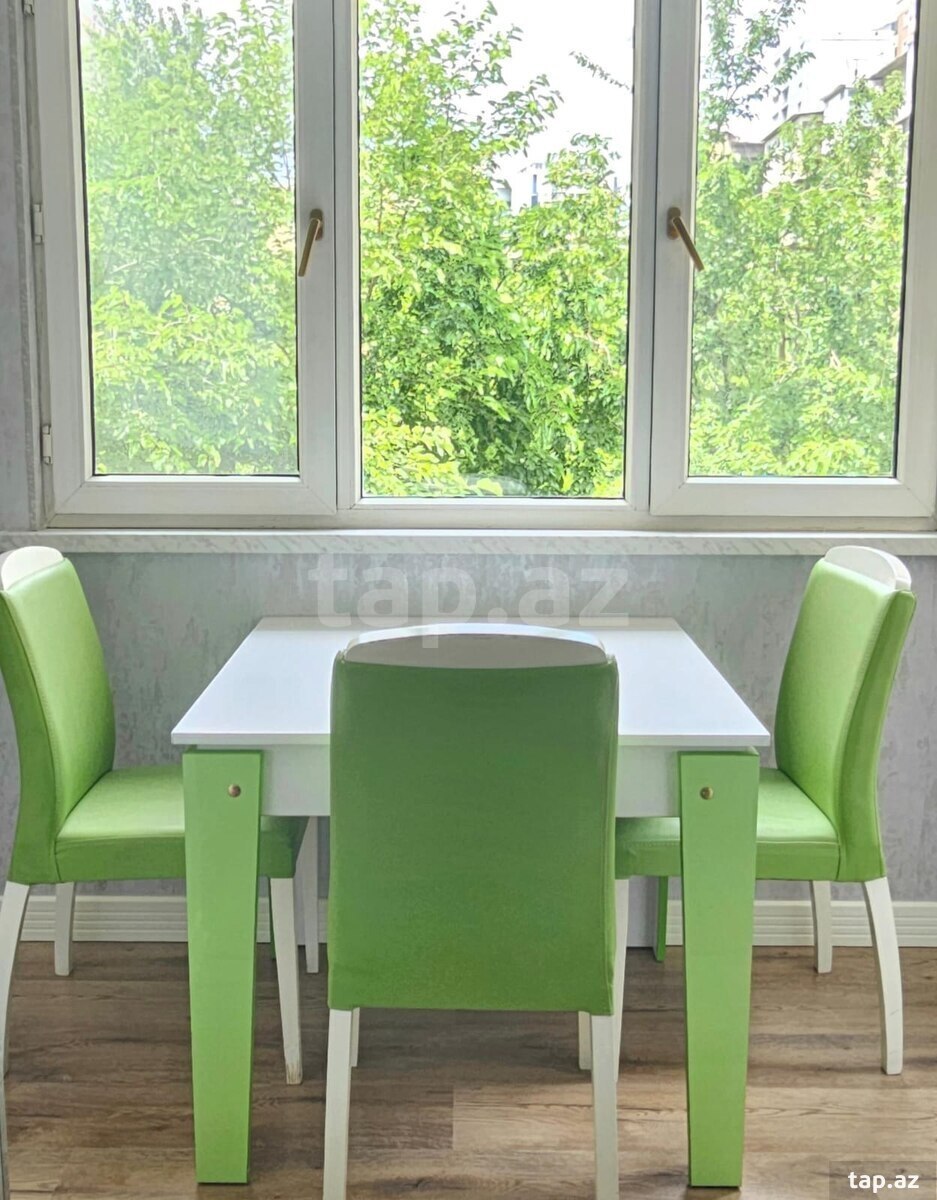 2-otaqlı mənzil kirayə verilir, 28 May m., 68 m²
