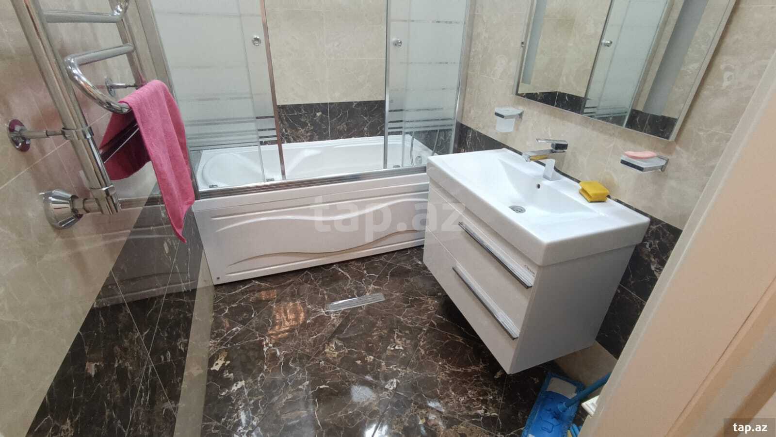 3-otaqlı yeni tikili, Nizami r., 102 m²