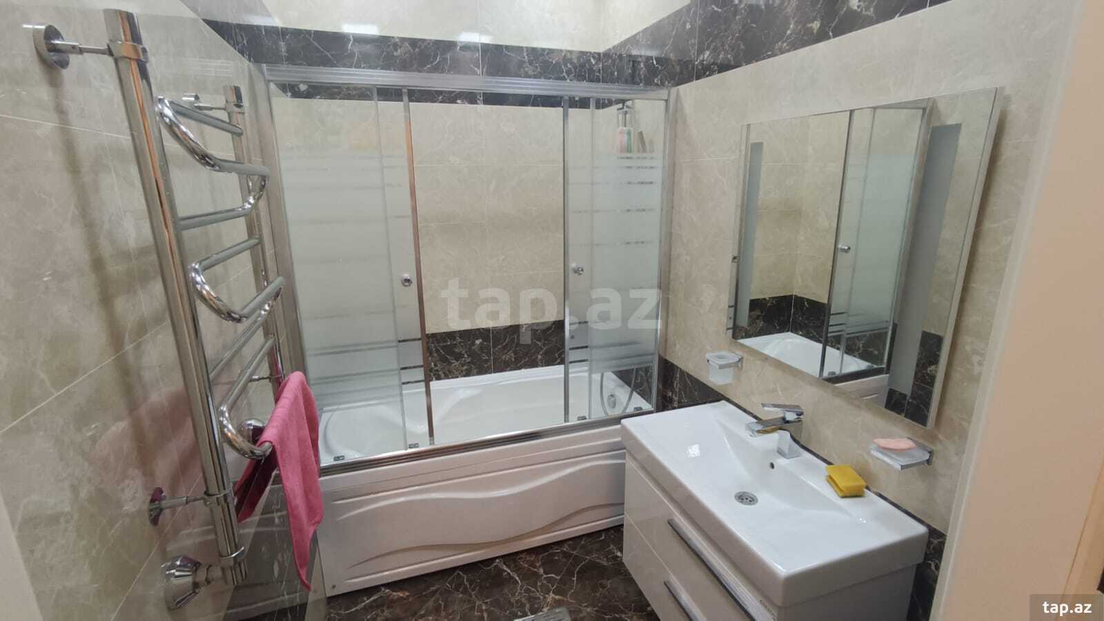 3-otaqlı yeni tikili, Nizami r., 102 m²