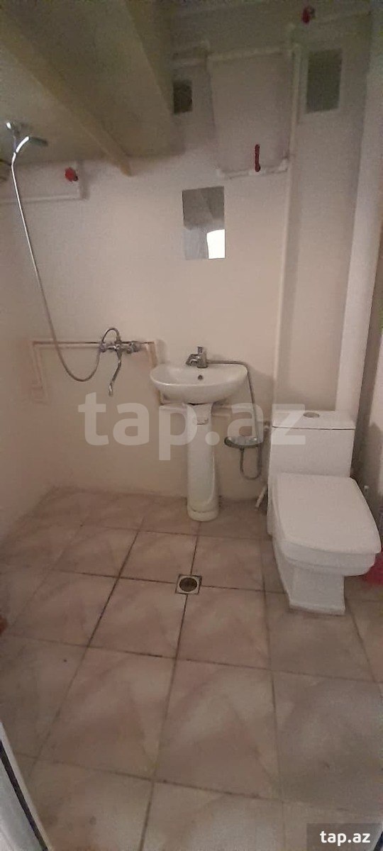 1-otaqlı mənzil kirayə verilir, Gəncə ş., 30 m²