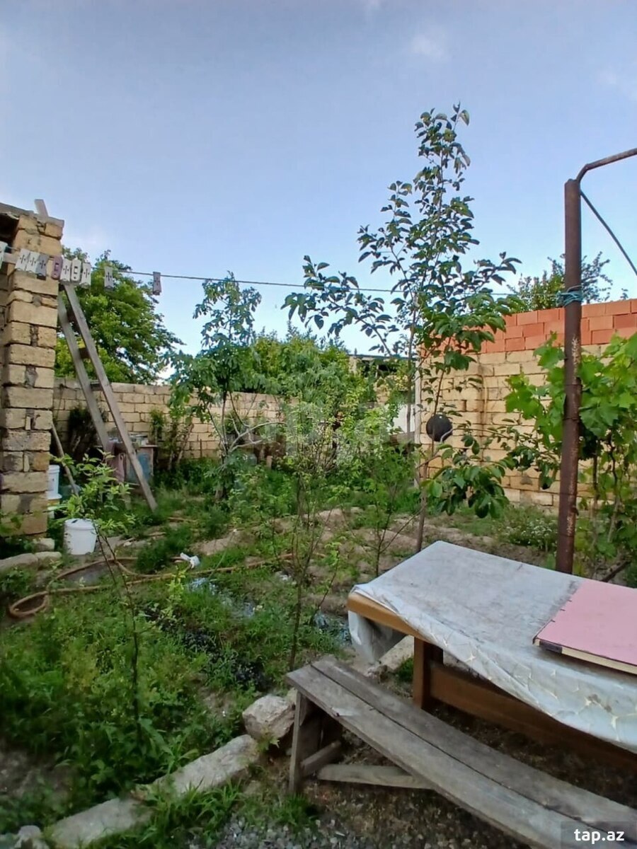 Bağ evi, Köhnə Corat qəs.