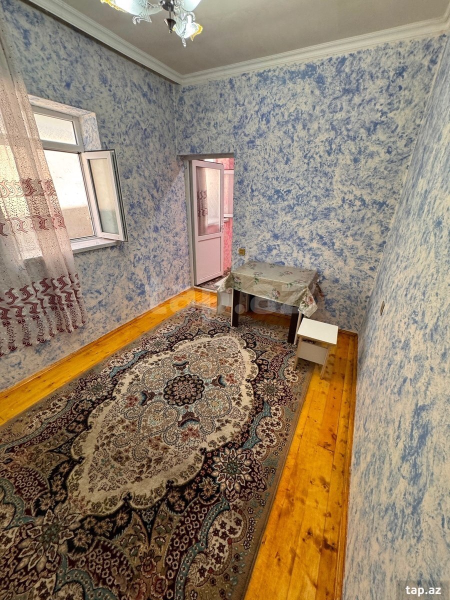 Həyət evi, Binə qəs.
