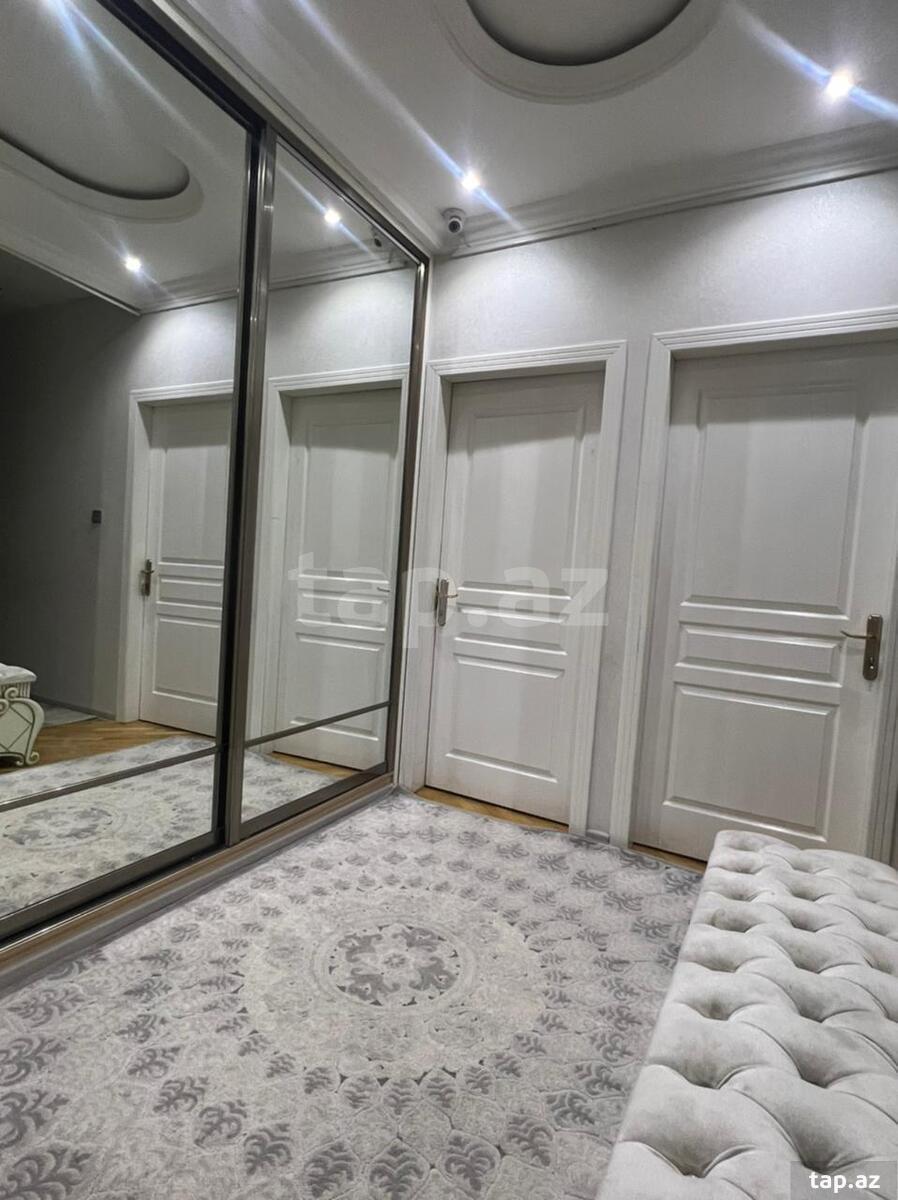 4-otaqlı mənzil, B.Nuriyev küç., 100 m²