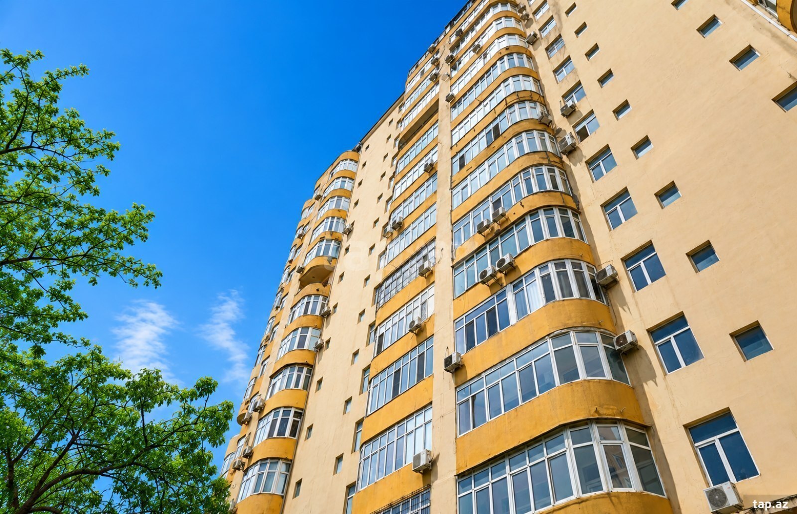 3-otaqlı yeni tikili, 28 May m., 140 m²
