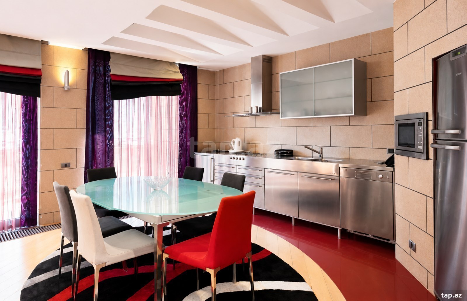 3-otaqlı yeni tikili, 28 May m., 140 m²