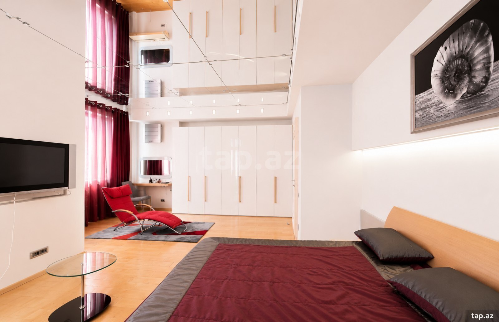 3-otaqlı yeni tikili, 28 May m., 140 m²