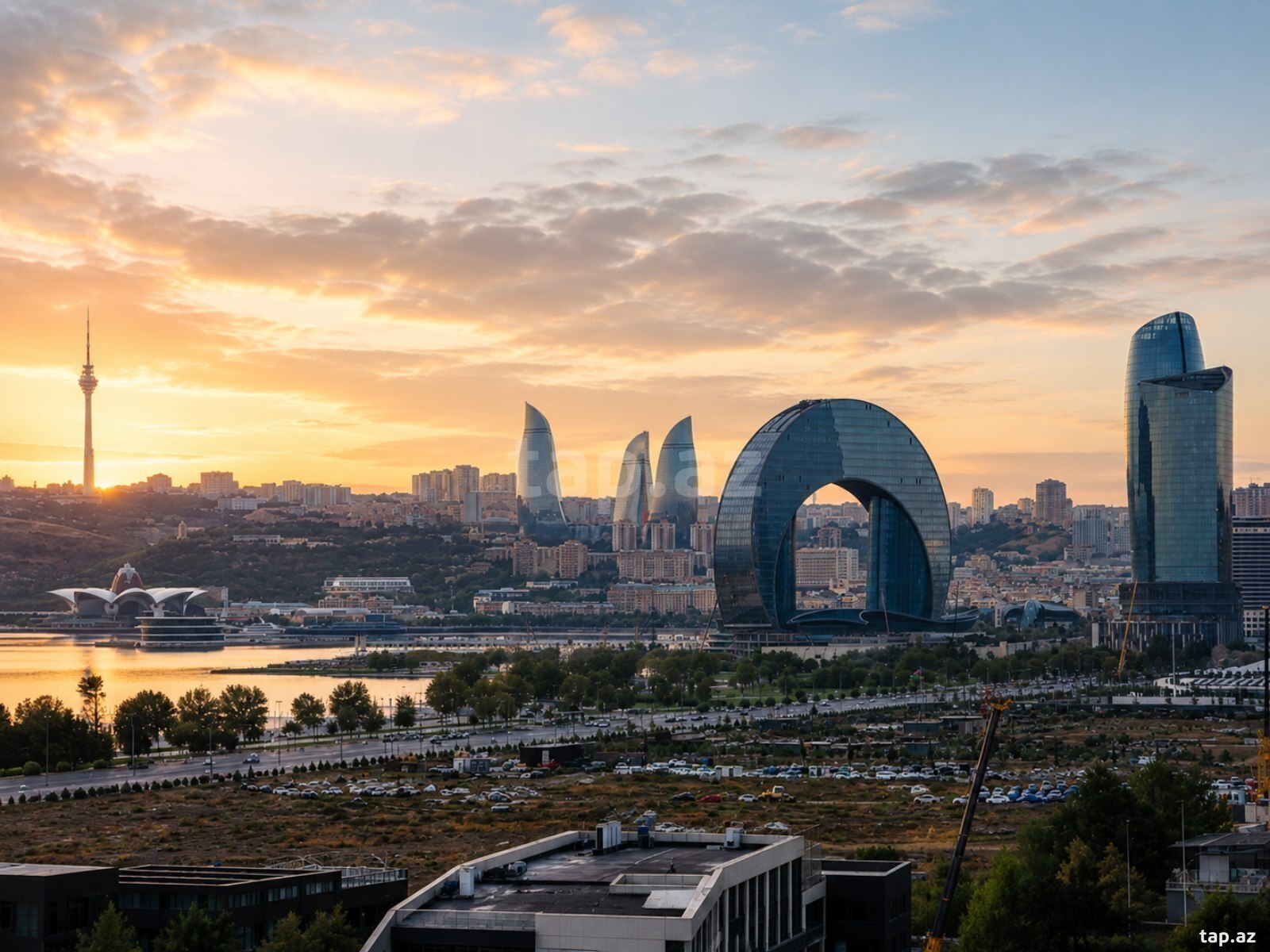 8-otaqlı yeni tikili, Ağ şəhər, 840 m²