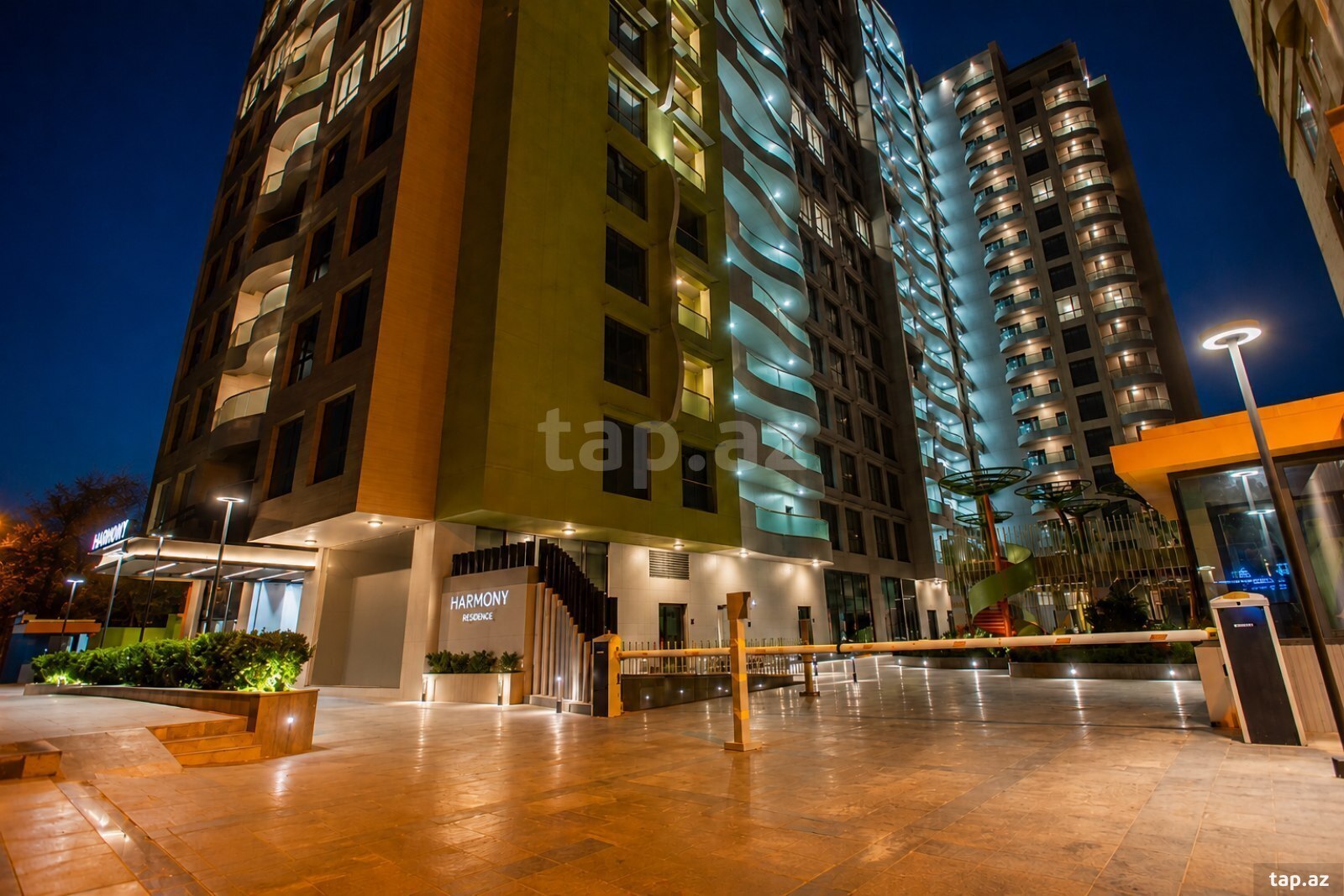 4-otaqlı yeni tikili, Bakıxanov küç., 248 m²