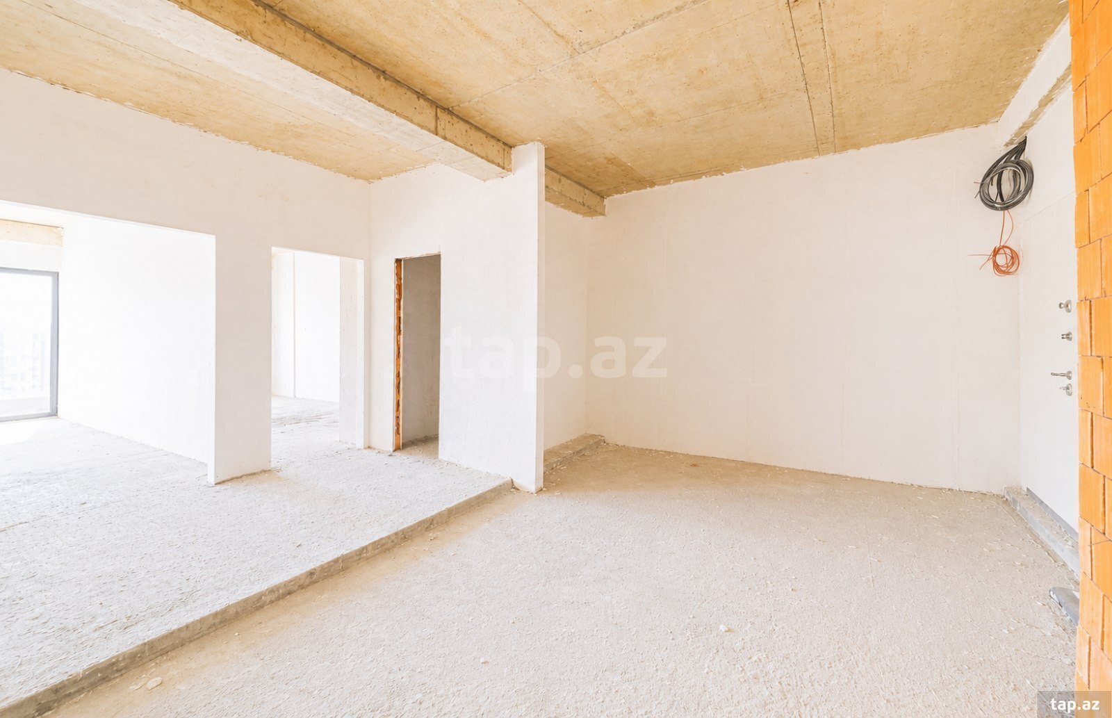 5-otaqlı yeni tikili, Xətai m., 245 m²