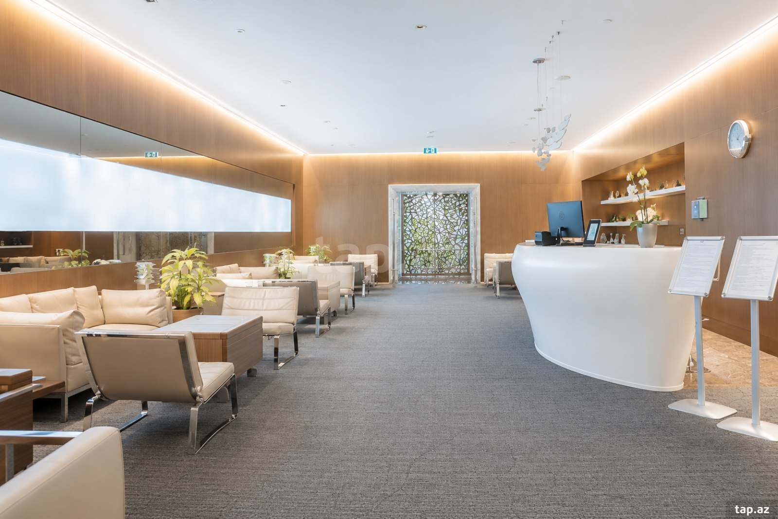 9-otaqlı yeni tikili, Neftçilər pr., 1050 m²