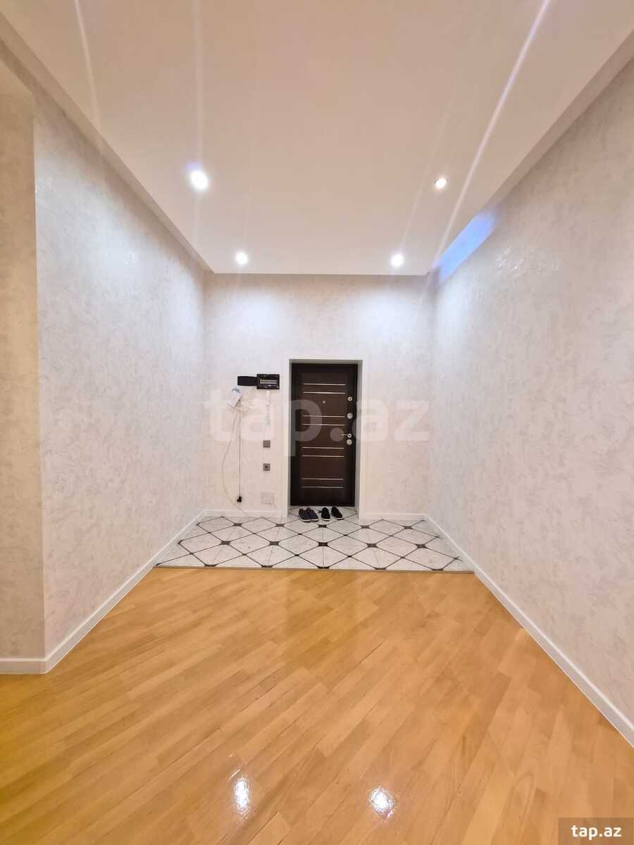 3-otaqlı yeni tikili, Z.Xəlilov küç., 135 m²