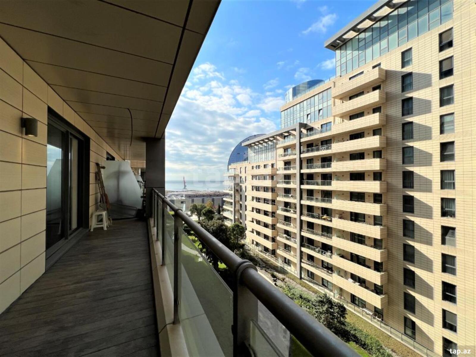 2-otaqlı yeni tikili kirayə verilir, Neftçilər pr., 100 m²