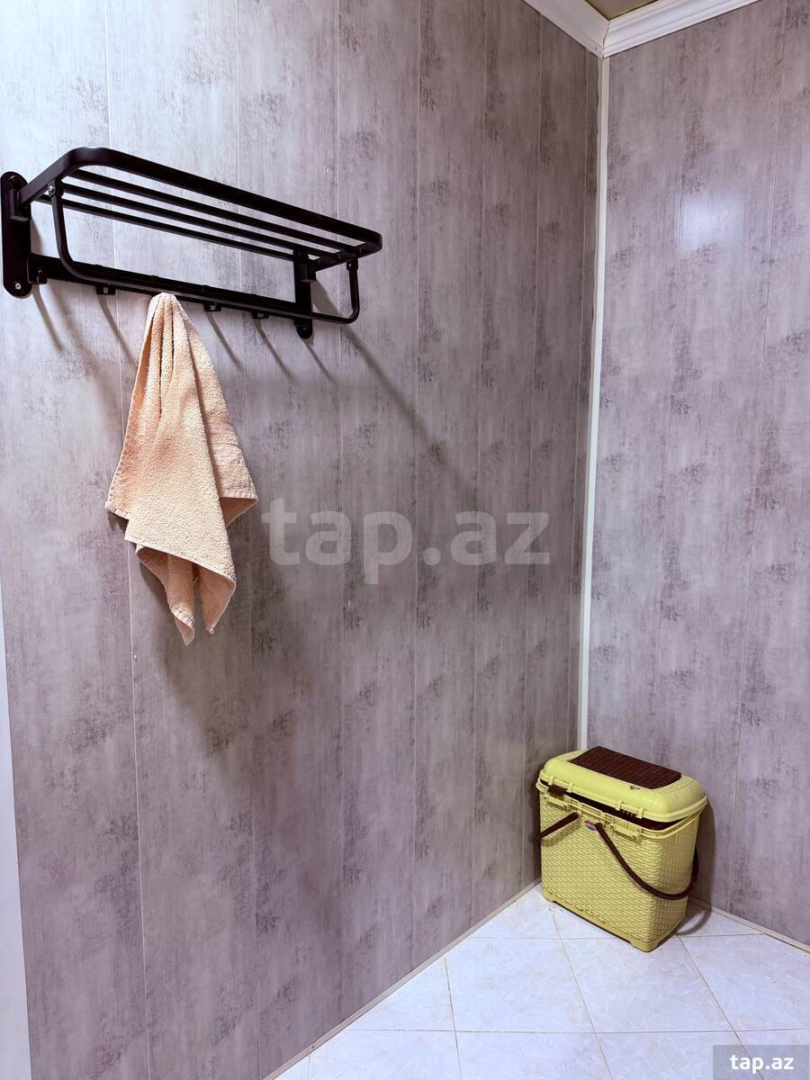 3-otaqlı yeni tikili, R.Rüstəmov küç., 80 m²