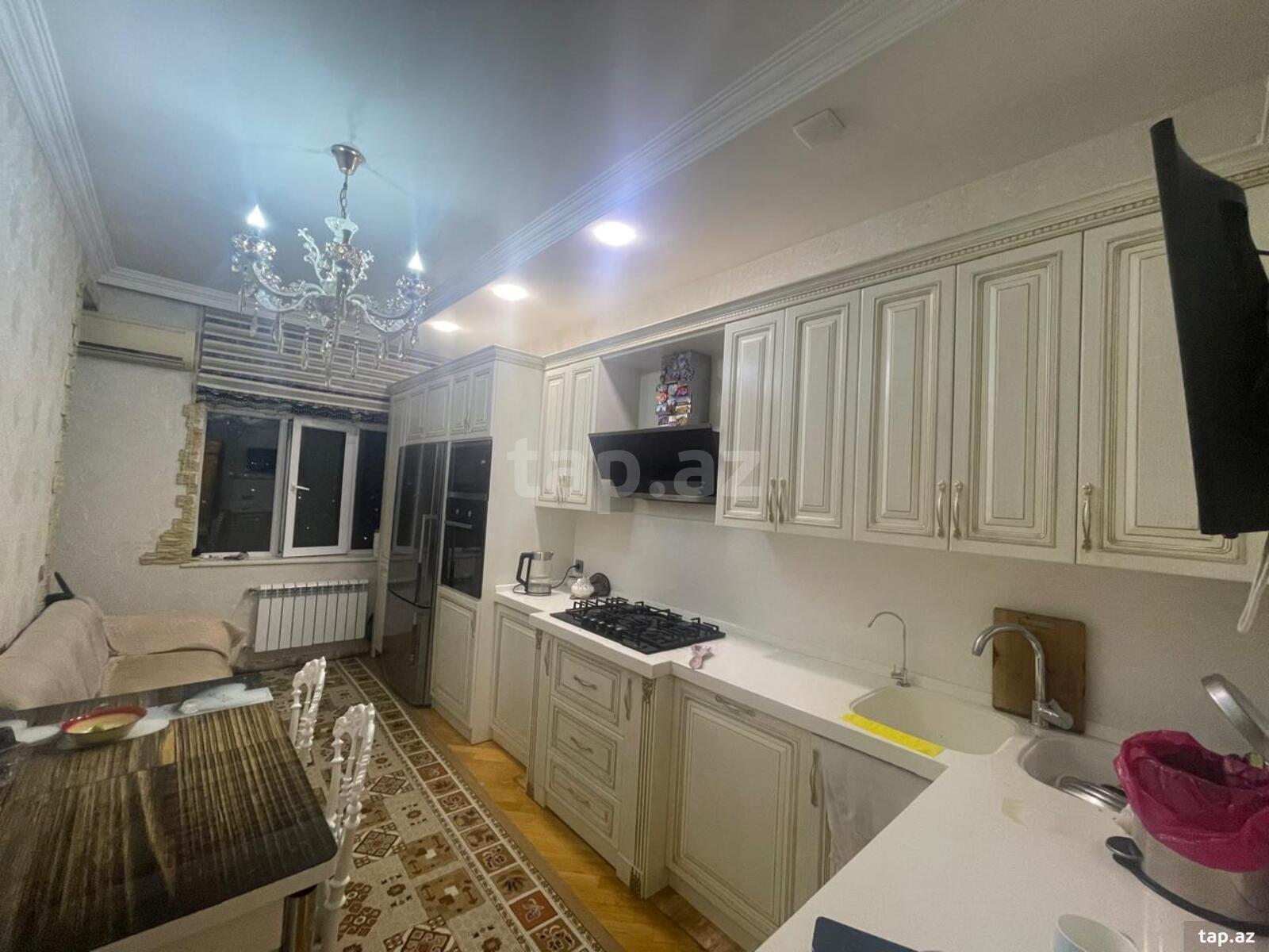 3-otaqlı yeni tikili, Əhmədli m., 107 m²