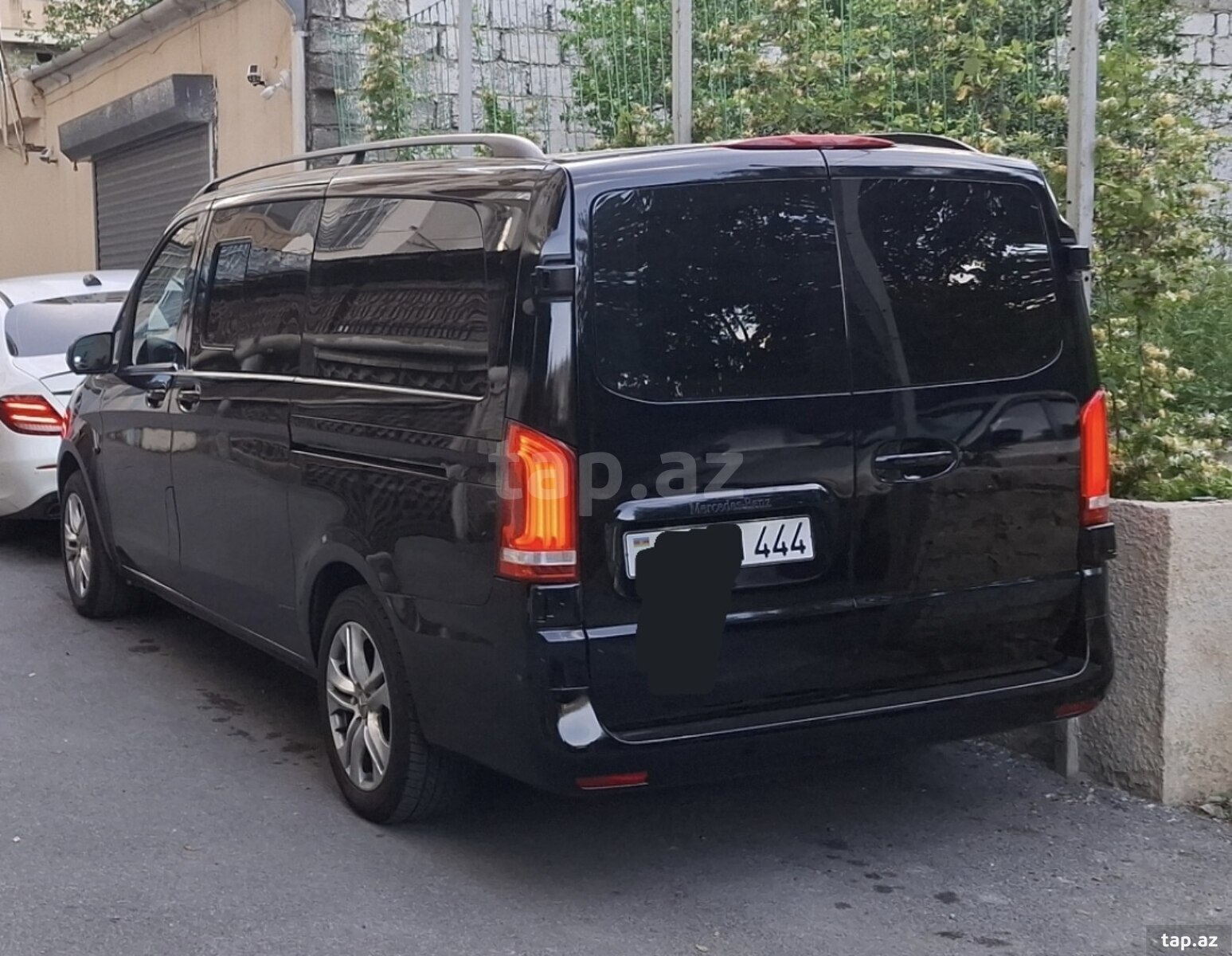 4-ci miniatür