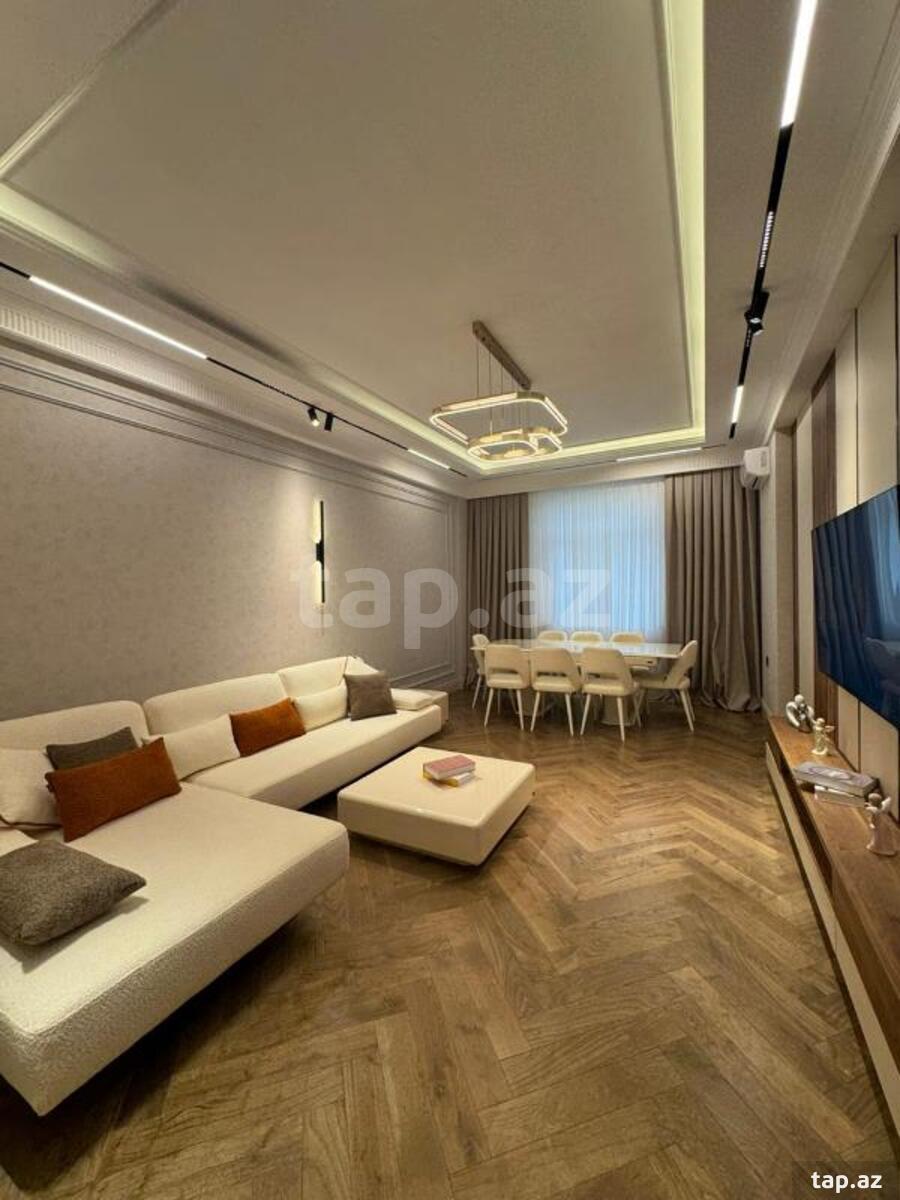 3 otaqlı mənzil satılır, Bakı