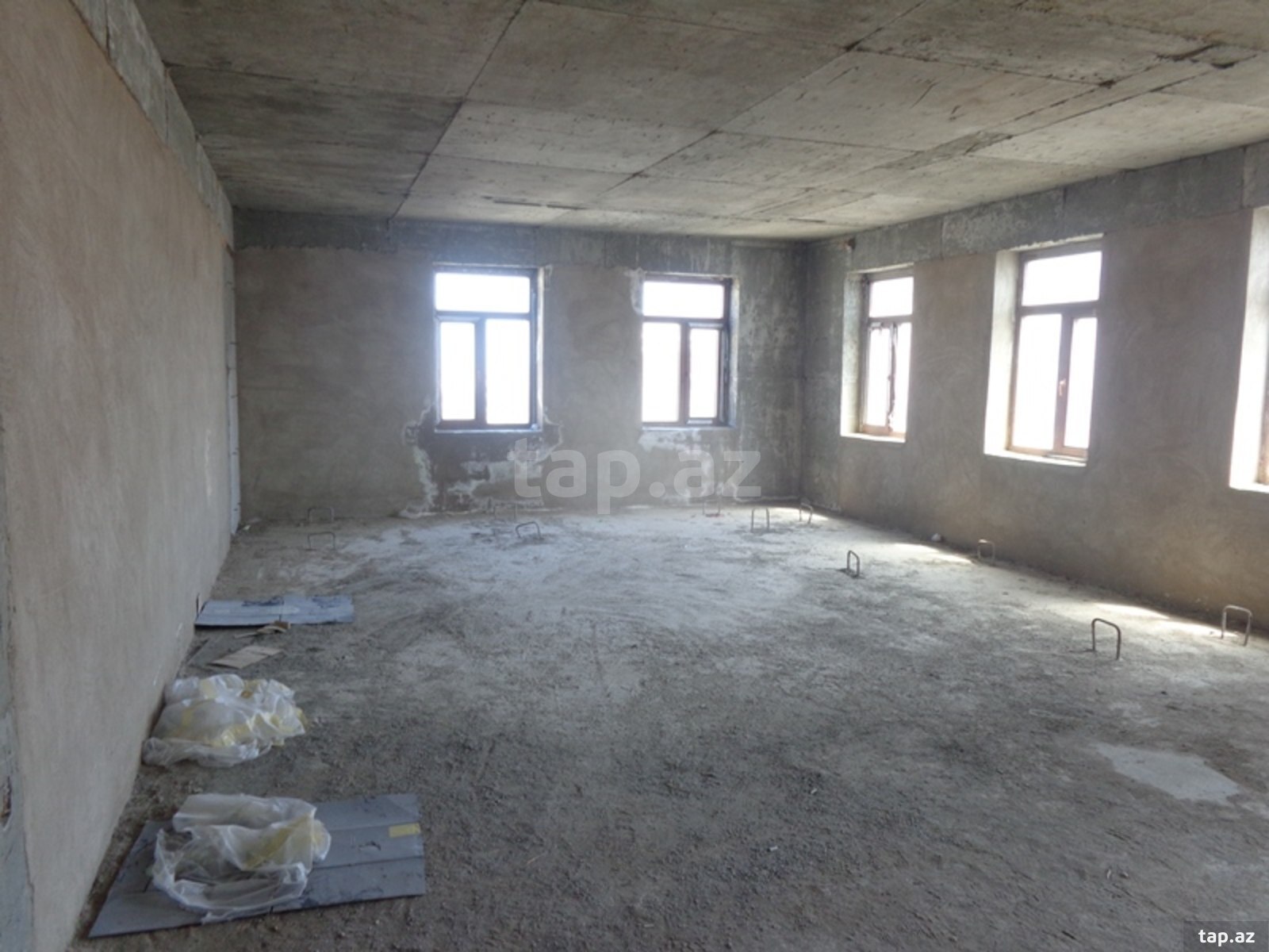 3-otaqlı yeni tikili, H.Cavid pr., 163 m²