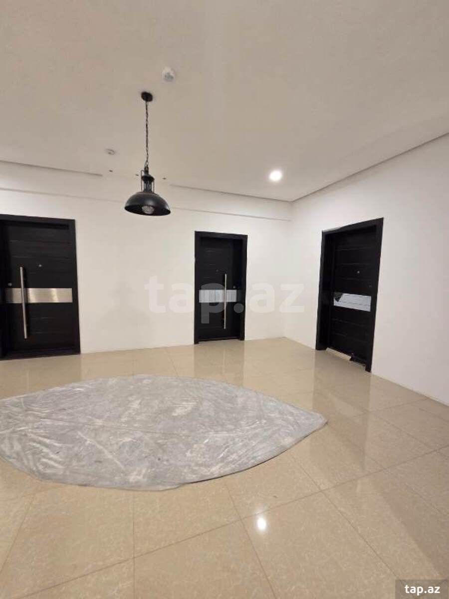 3-otaqlı yeni tikili, İsmayıl bəy Qutqaşınlı küç., 207 m²