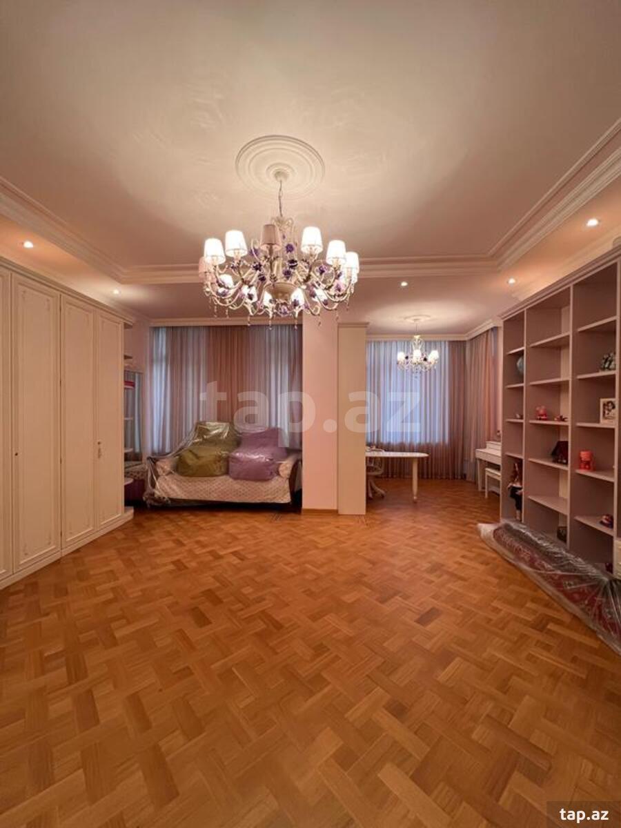7-otaqlı yeni tikili, Bünyad Sərdarov küç., 545 m²